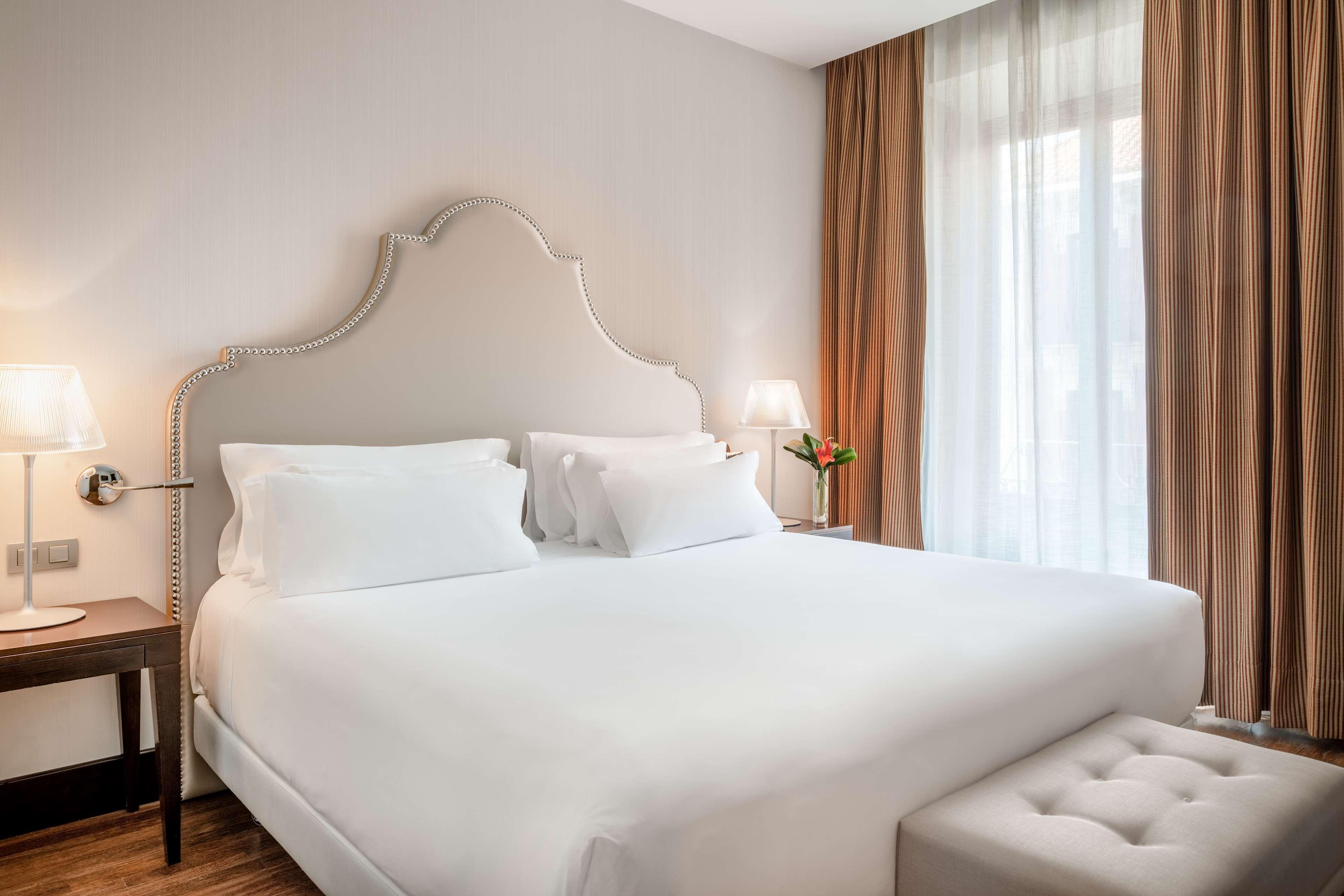 Nh Collection Victoria Hotel Гранада Екстериор снимка
