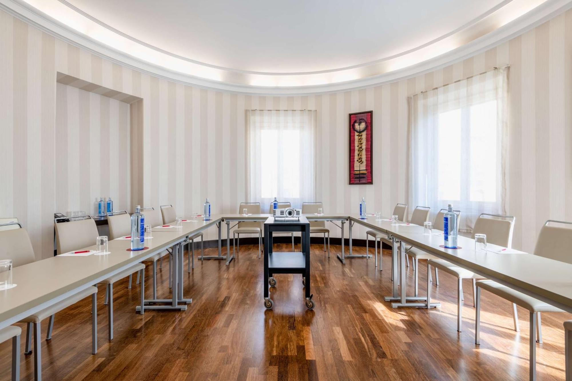 Nh Collection Victoria Hotel Гранада Екстериор снимка