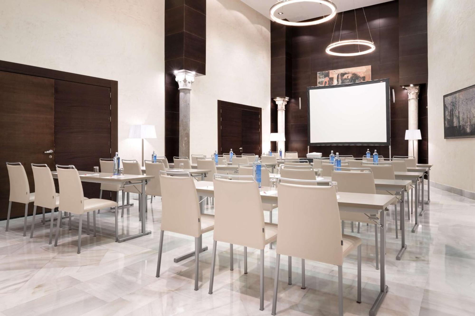 Nh Collection Victoria Hotel Гранада Екстериор снимка