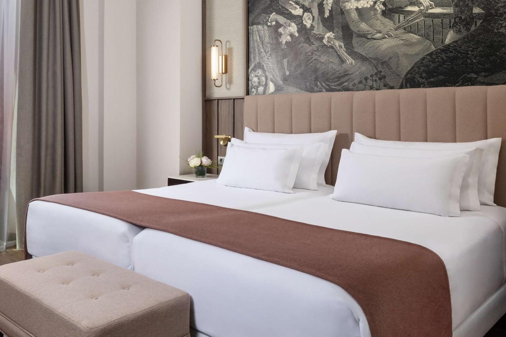 Nh Collection Victoria Hotel Гранада Екстериор снимка