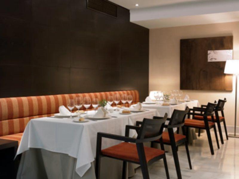 Nh Collection Victoria Hotel Гранада Ресторант снимка