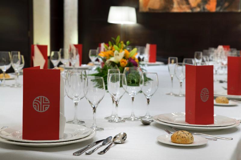 Nh Collection Victoria Hotel Гранада Екстериор снимка